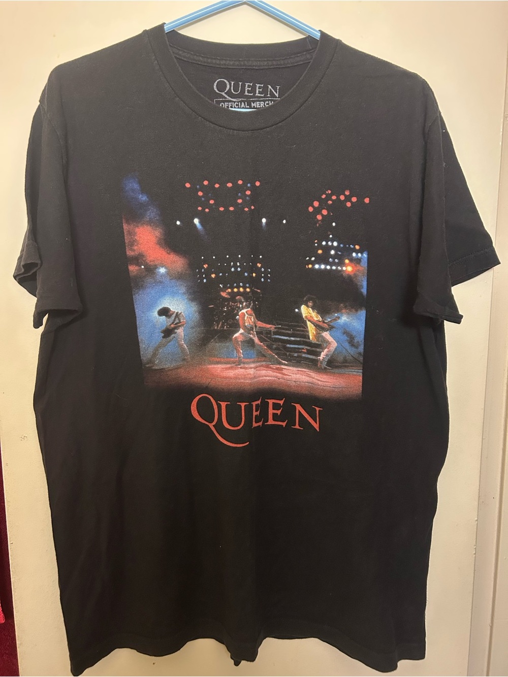 Queen Official Merch Black Graphic Short Sleeve Tee Size L